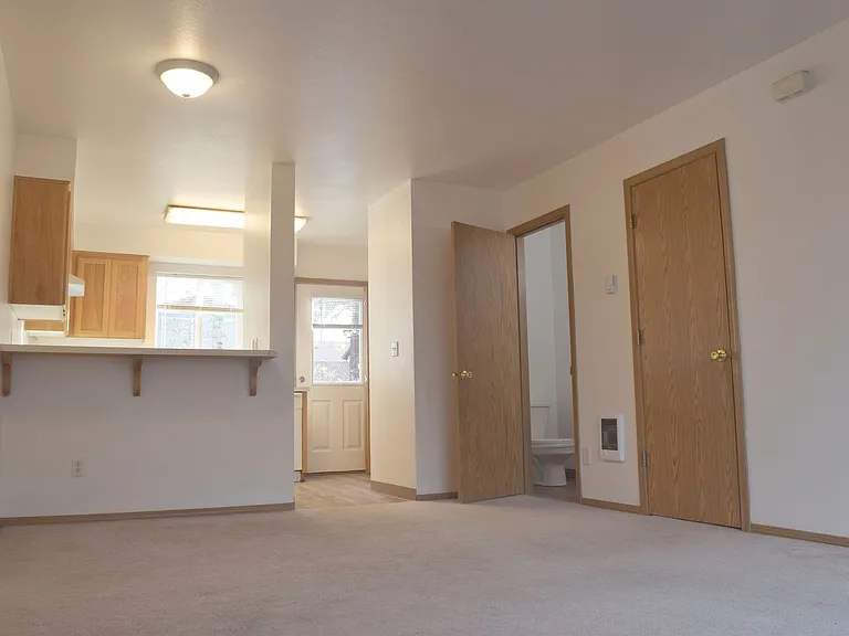 Denver Court- DEN — Photo 26