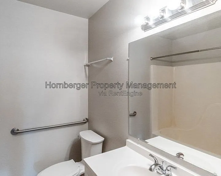 1501 N Regal St #1501 — Photo 6