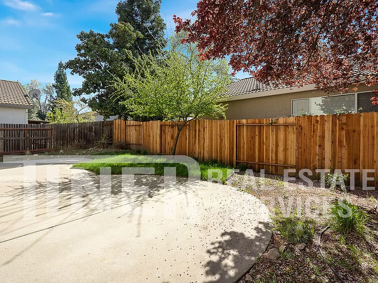 11501 Pyrites Way — Photo 25