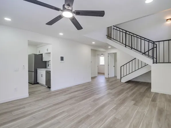 AUB, 4967 Auburn Dr APT 15, San Diego, CA 92105