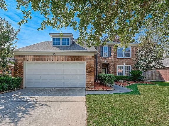 3rd image of 26618 Summerbend Hollow Ln