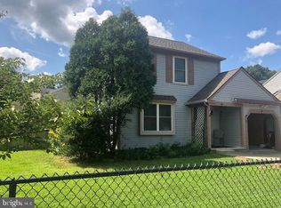 2 Ford Ct, Sicklerville, NJ 08081