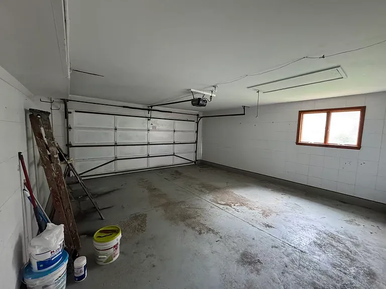 5949 Hollyhill Ct — Photo 16