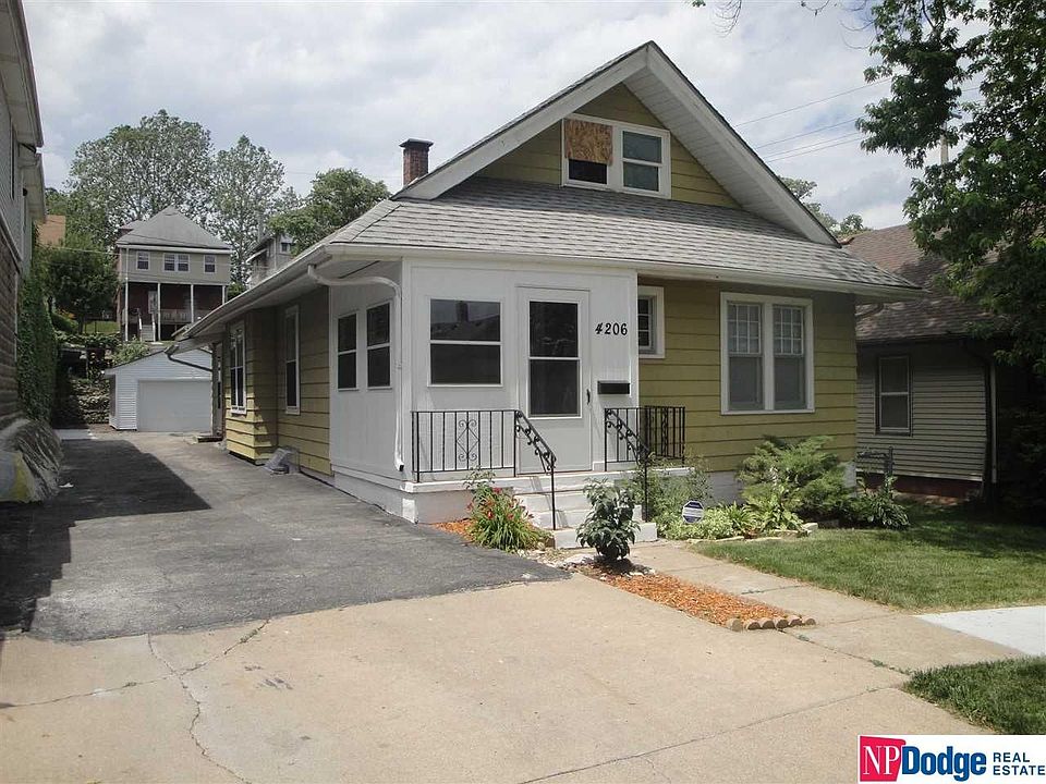 1st image of 4206 S 21st St