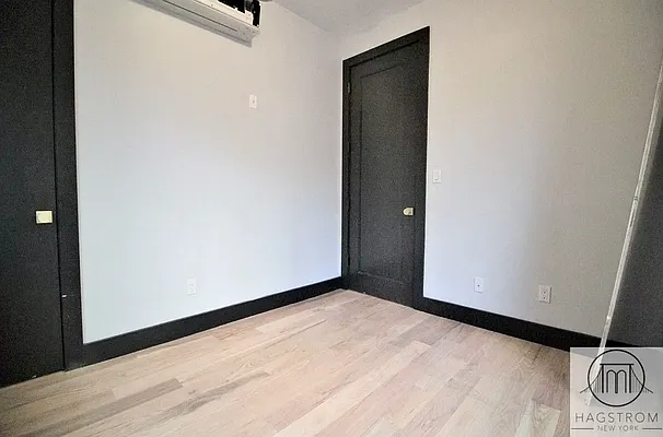 Rented by Hagstrom Management Inc | media 35