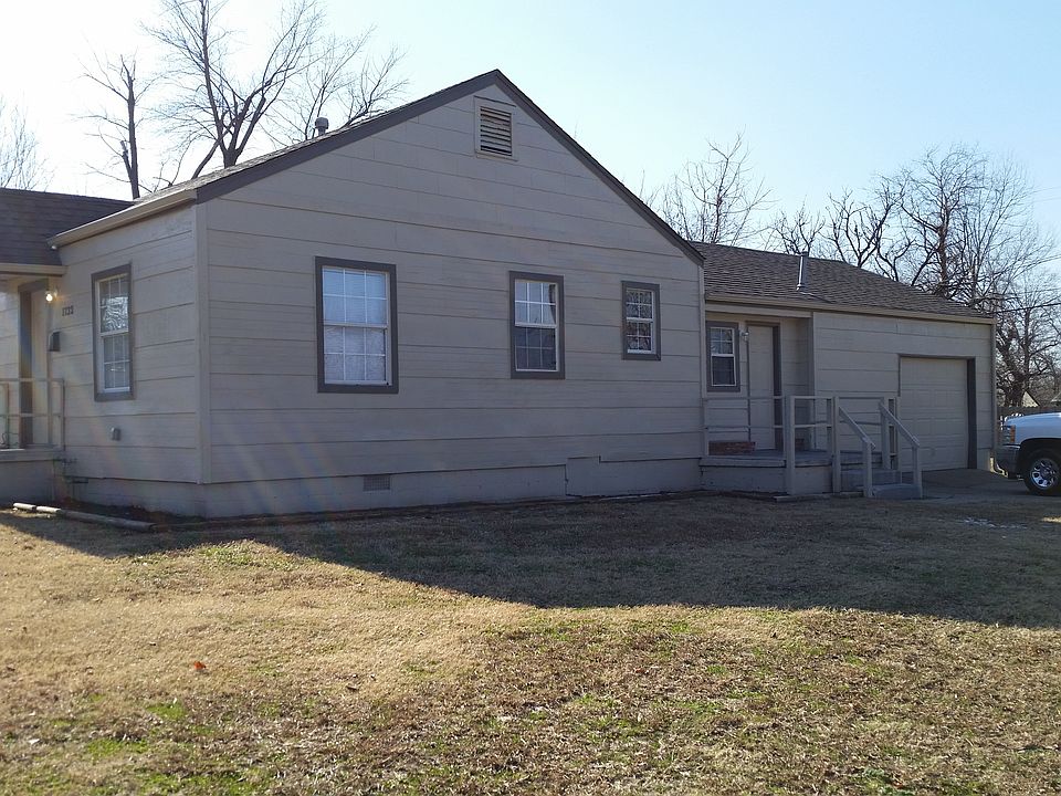 1st image of 1732 N Columbia Ave