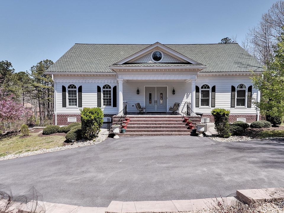 1st image of 19207 High Bluff Ln