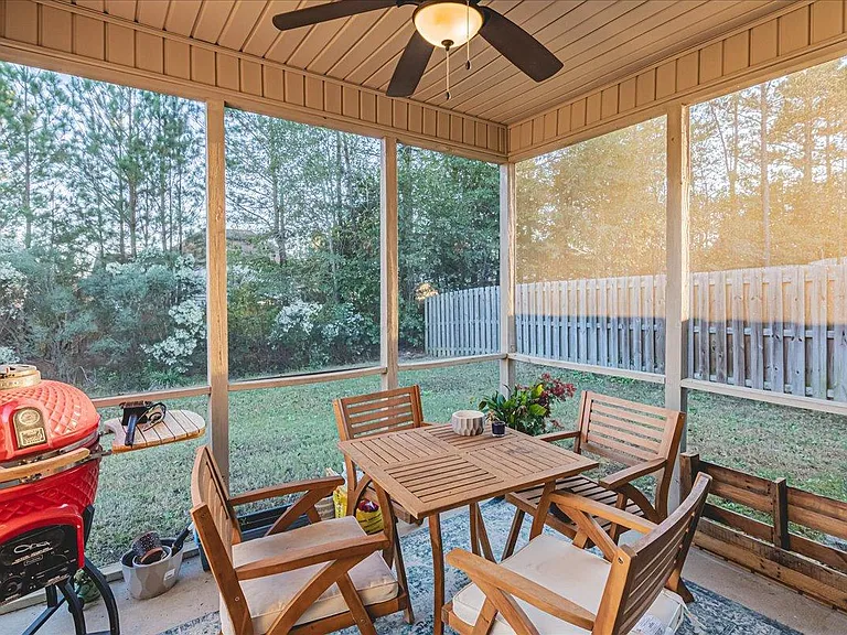 531 Brantley Cove Cir — Photo 36