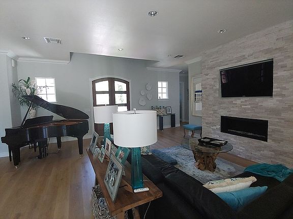 5th image of 1612 San Giovanni Dr