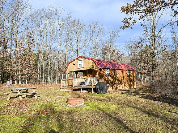 5th image of 1278 Harlow Rd