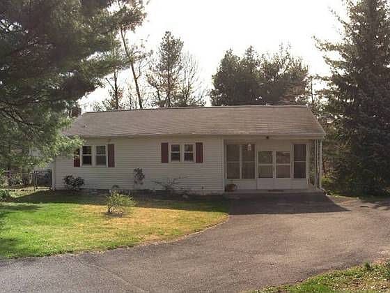 2nd image of 339 Dale Rd