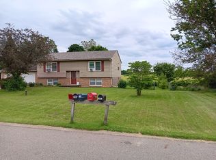 1962 Sunnymede Ln #2, Lansing, MI 48906