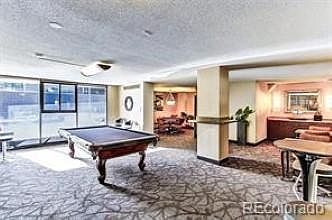billiard room/card room/business center