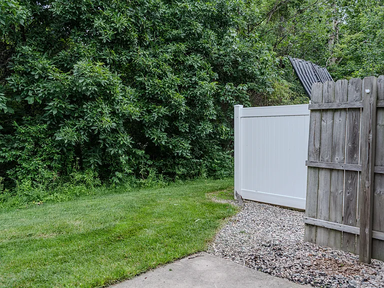 8023 Green Meadow Ct #J — Photo 18