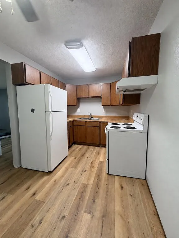 1839 Allison Dr — Photo 1
