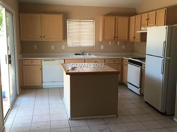 2nd image of 625 Alecandro Daniel Ave #0