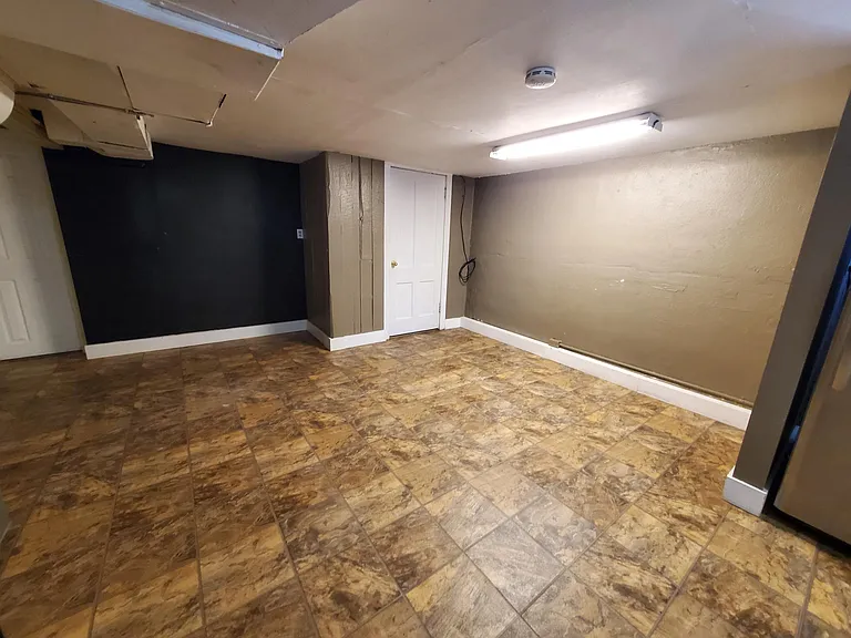 Plenty of space for an extra large dining table or turn it into another living/study area.