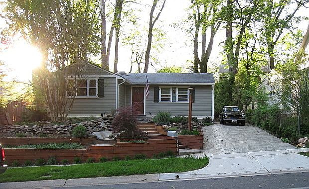 2nd image of 4115 Denfeld Ave