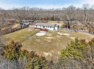 32262 Highway Ac, Lebanon, MO 65536