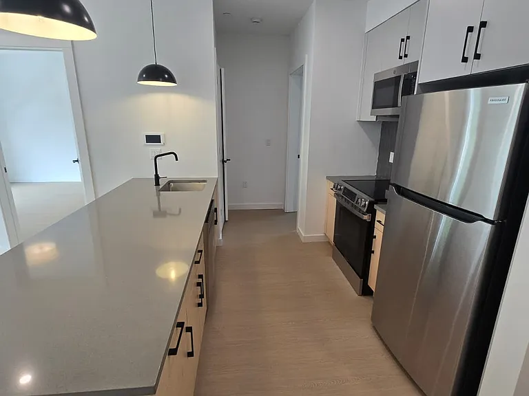 74 Webster St #2FF — Photo 2