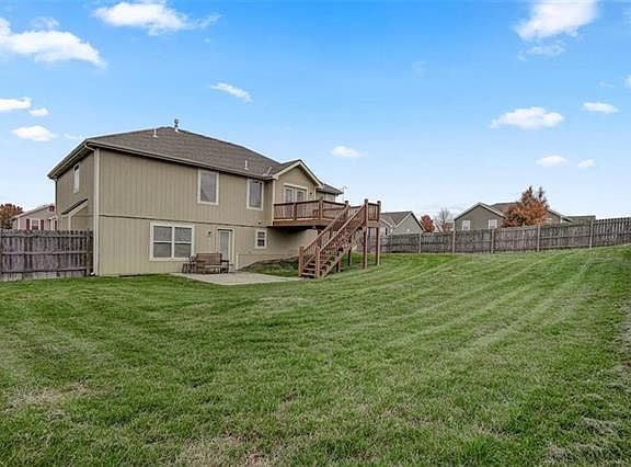 3rd image of 3724 Lee Ct