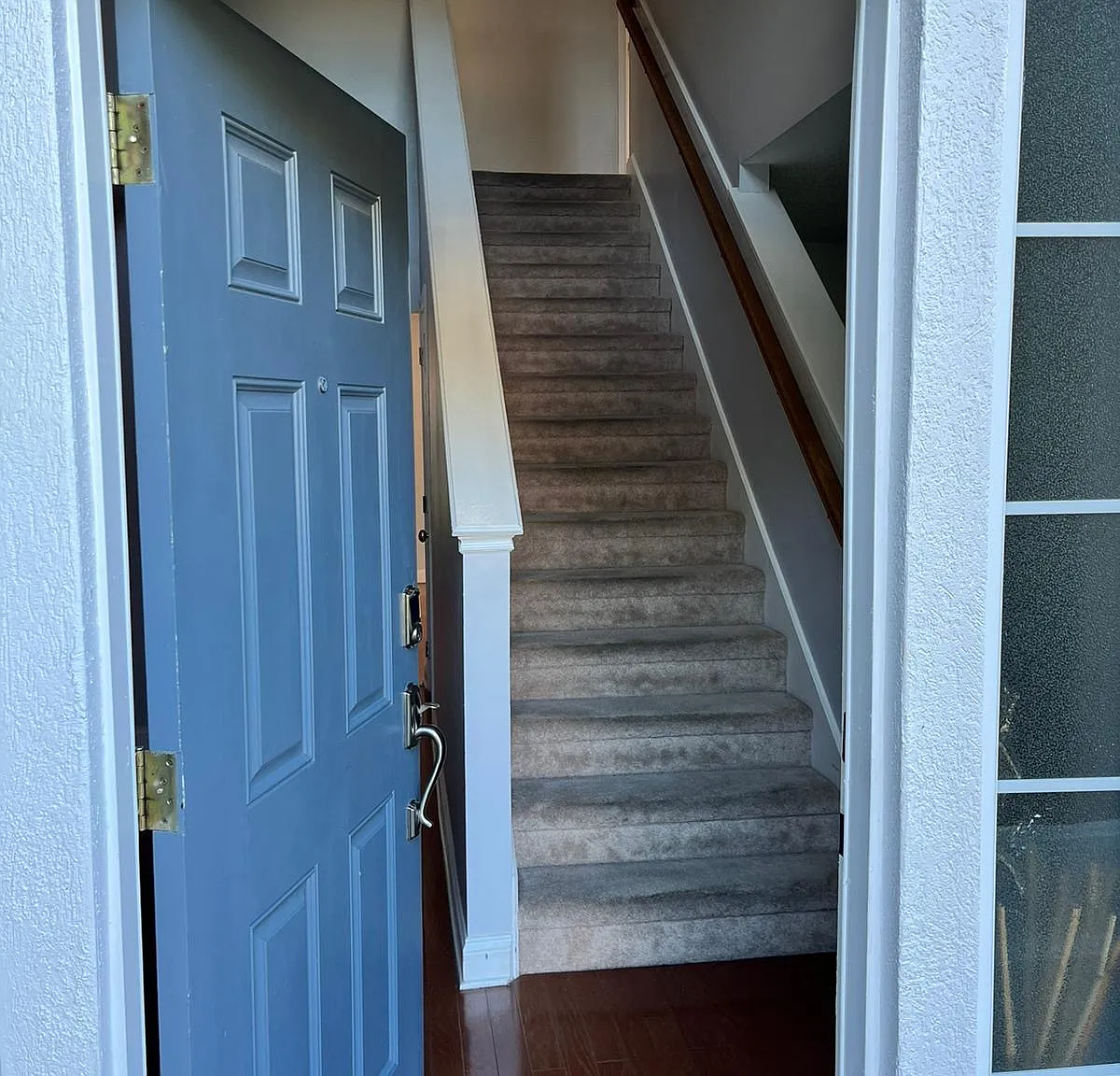 4 bed, 2144 sqft, $2,500 — Photo 1