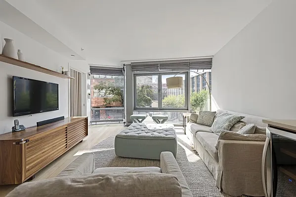 Sold by Nest Seekers International | media 2