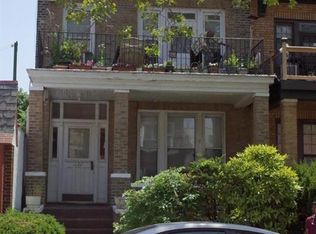 132 68th St, Brooklyn, NY 11220