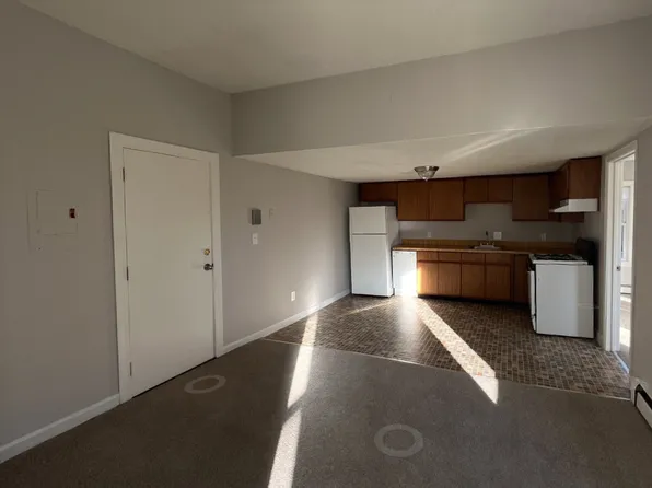 640 Washington St APT 3, Braintree, MA 02184