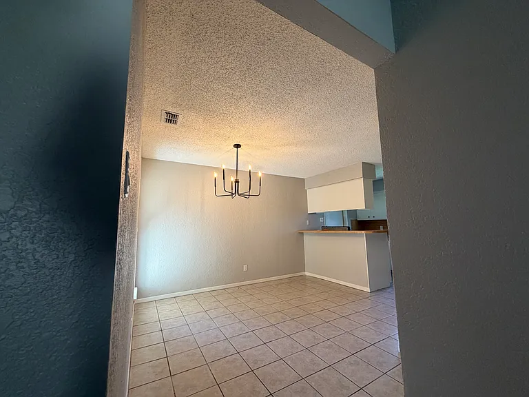 1618 Cheyenne St — Photo 13