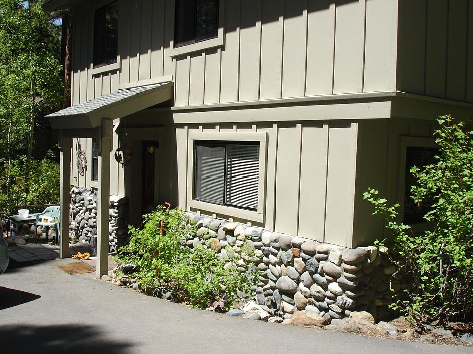 Entrance to studio