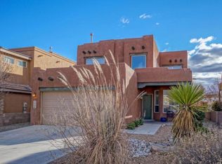 3446 Lockerbie Dr SE, Rio Rancho, NM 87124