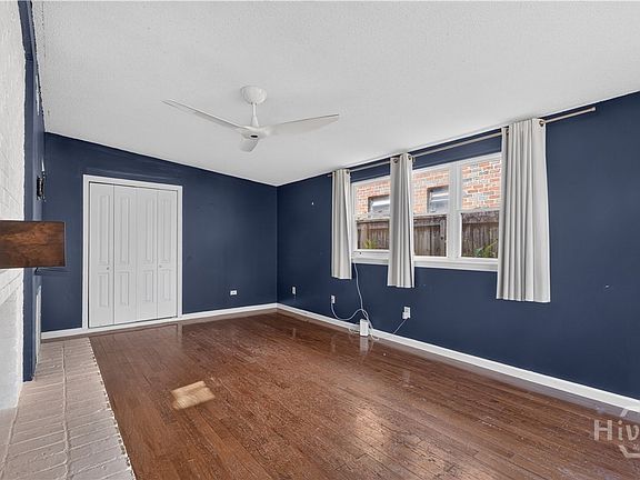 3rd image of 303 E 60th Street