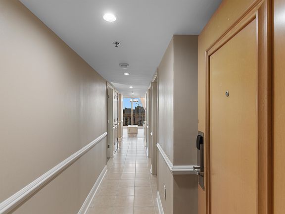3rd image of 2301 S Ocean Blvd. #1401