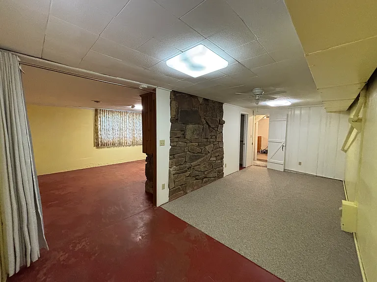 823 S Blakely St — Photo 24