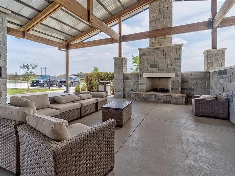 635 Spinnaker Loop — Photo 35