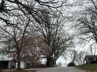 207 Glenview St, Harrison, AR 72601