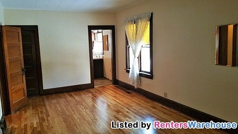 3rd image of 1597 7th St E
