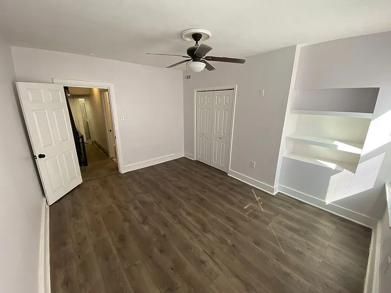 1725 Monument St — Photo 24