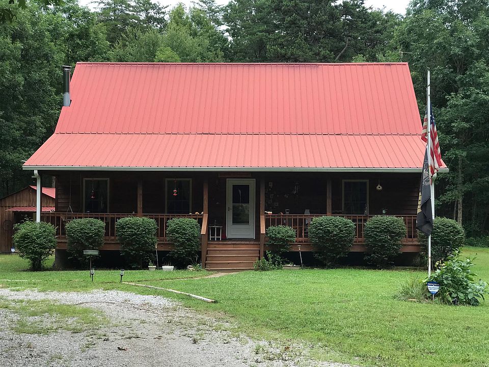 1st image of 694 Colonel Brady Dr