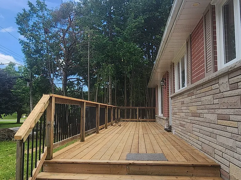 7 Beechwood Dr #UPPER — Photo 2