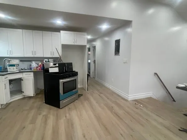 1754 Hammersley Ave, Bronx, NY 10469