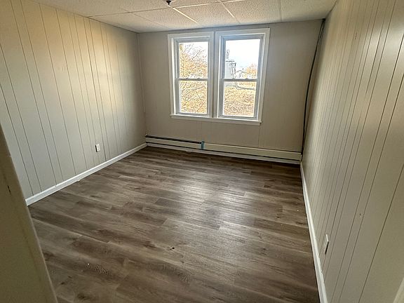 3rd image of 291 Lasalle St #3W