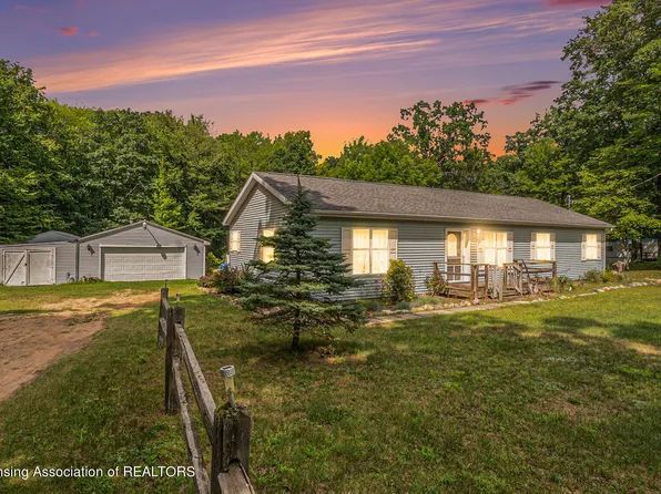 5501 E Haskell Lake Rd, Harrison, MI 48625