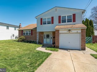 407 Welsh Rd, Philadelphia, PA 19115