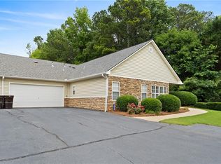 3734 Villa Springs Cir, Powder Springs, GA 30127