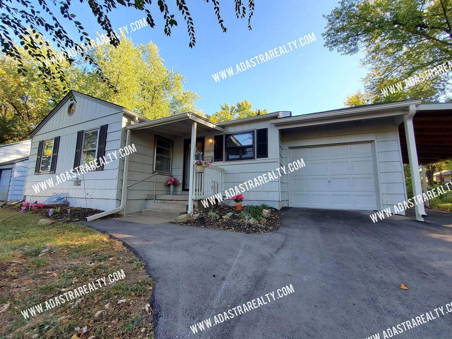 4 Bedroom 2 Bath Ranch in Prairie Village-Coming SOON!! — Photo 1