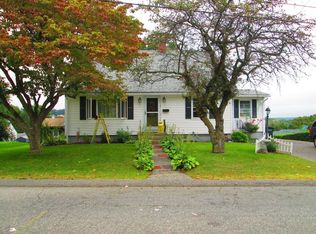 9 Davis Rd, Auburn, MA 01501