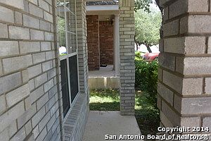 5th image of 2542 Sequoia Height St