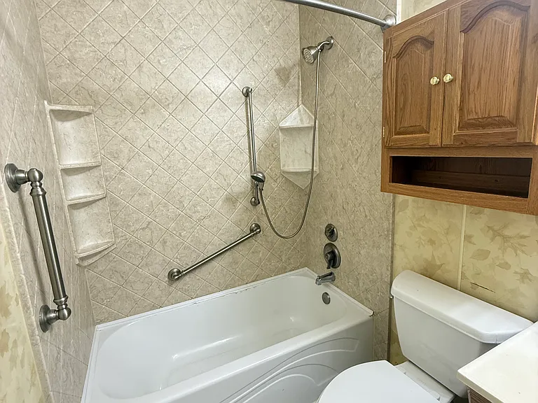 109 Davis Ln — Photo 17